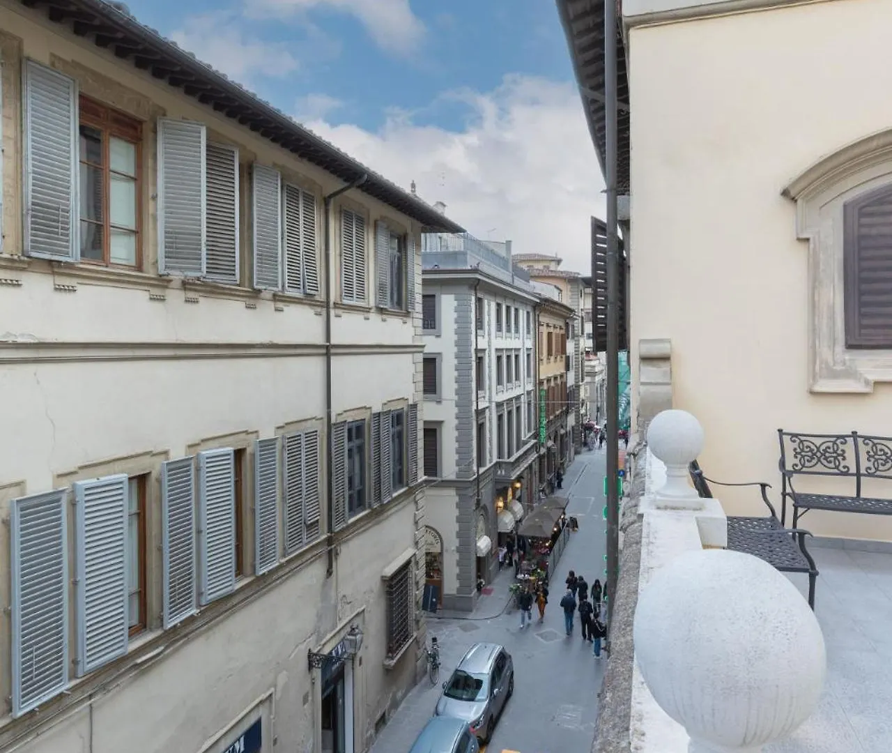 Florence Design Apartment With Large Terrace