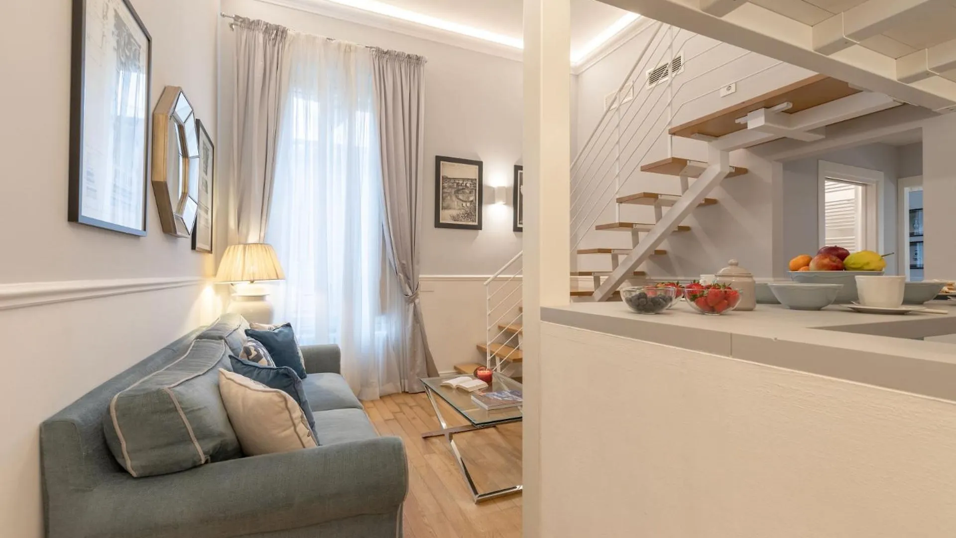 Florence Design Apartment With Large Terrace